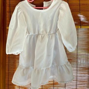 2t white dress